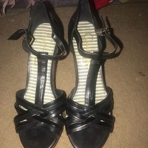 Size 10. Jessica Simpson wedges